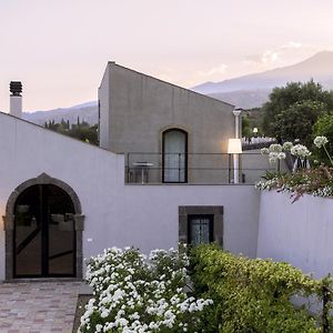 Tale Restaurant & Suite
